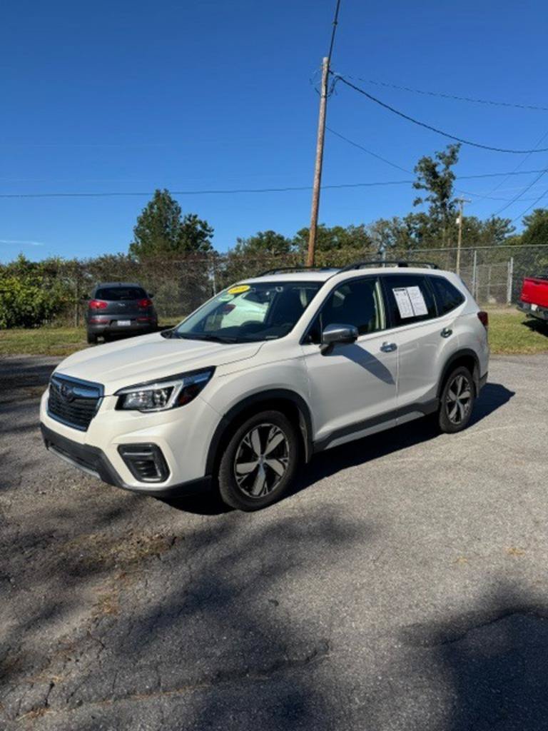 Used 2019 Subaru Forester Touring AWD/4WD image 1