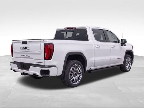 Certified 2024 GMC Sierra 1500 Denali Ultimate AWD/4WD image 4