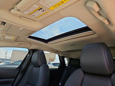 New 2025 MAZDA CX-30 2.5 Turbo w/ Premium Package image 16