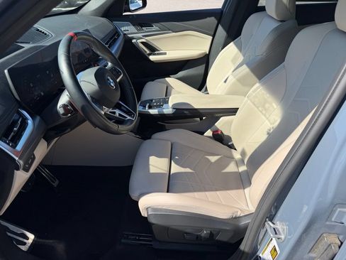 Used 2025 BMW X1 M35i AWD/4WD image 24