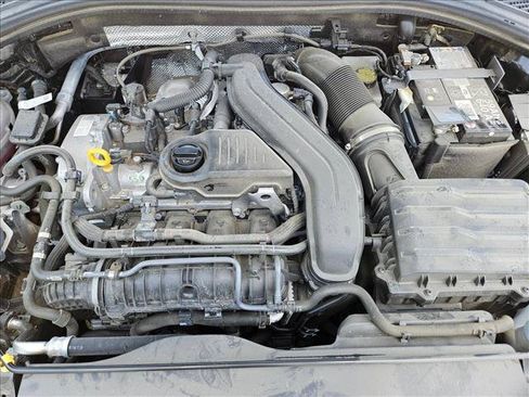 Used 2025 Volkswagen Jetta SE FWD image 22