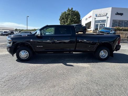 New 2026 RAM 3500 Longhorn AWD/4WD image 2