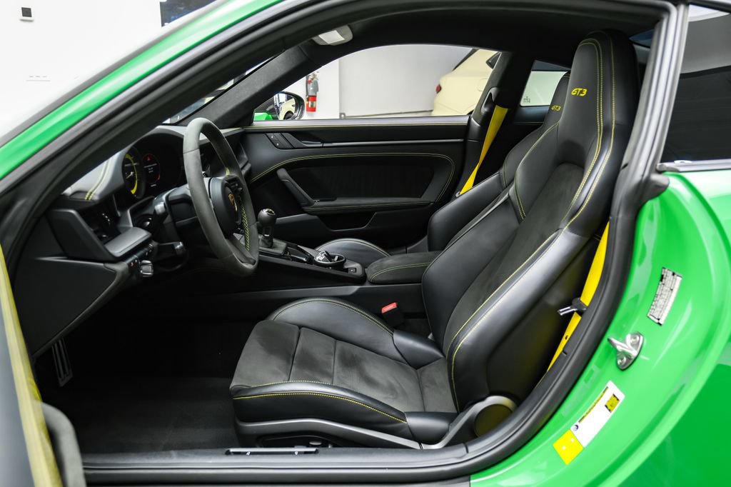 Used 2022 Porsche 911 GT3 RWD image 8