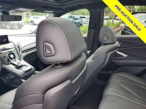 Used 2025 Acura RDX SH-AWD image 12