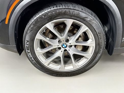 Used 2019 BMW X5 xDrive40i w/ Premium Package 2 AWD/4WD image 42