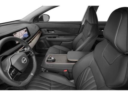 Used 2024 Nissan Ariya AWD image 12