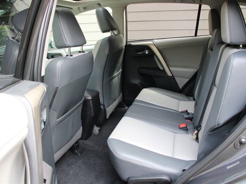 Used 2013 Toyota RAV4 Limited image 15