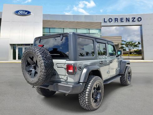 Used 2018 Jeep Wrangler Unlimited Sport S AWD/4WD image 5