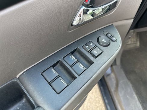Used 2016 Honda Odyssey EX-L image 17