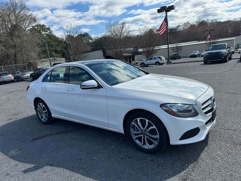 Used 2017 Mercedes-Benz C 300 4MATIC Sedan image 6