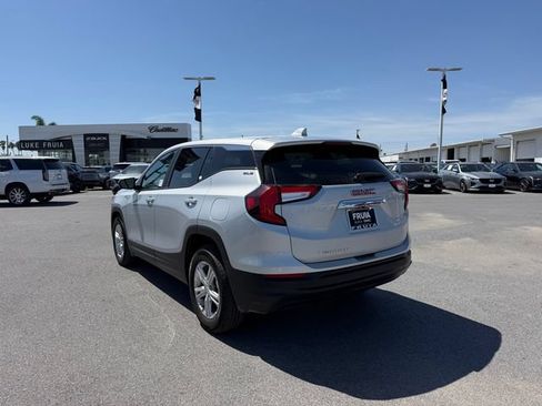 Used 2022 GMC Terrain SLE FWD image 7