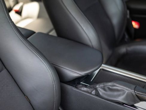 Used 2009 Nissan GT-R Premium image 71