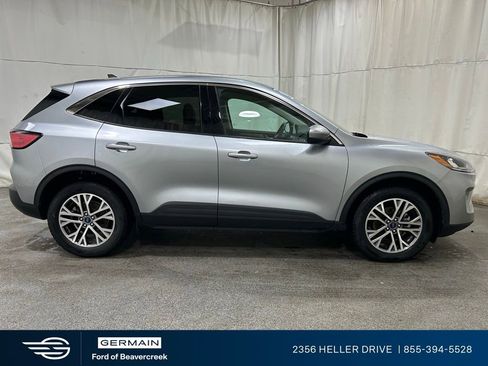 Used 2022 Ford Escape SEL image 9