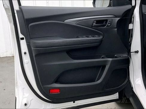 Certified 2023 Honda Passport EX-L image 21