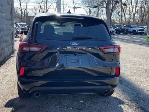 Used 2024 Ford Escape ST-Line image 6