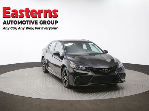 Used 2023 Toyota Camry SE image 49