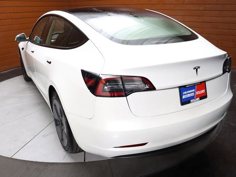 Used 2023 Tesla Model 3 Standard Range RWD image 10