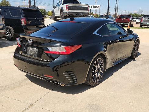 Used 2016 Lexus RC 200t RWD image 3