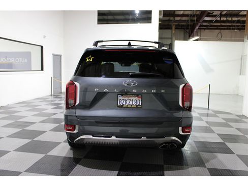 Used 2022 Hyundai Palisade Calligraphy w/ Cargo Package image 5