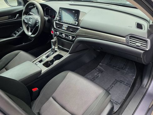Used 2019 Honda Accord LX image 29