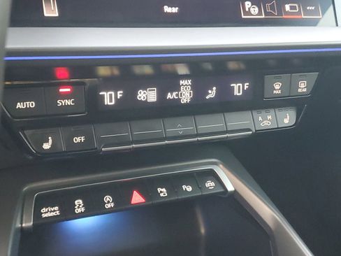 Used 2025 Audi A3 2.0T Premium w/ Convenience Package image 30