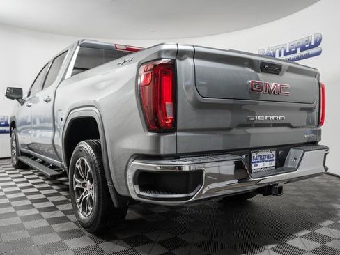 Used 2025 GMC Sierra 1500 SLT image 4
