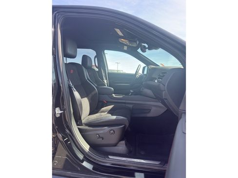 Used 2025 Dodge Durango GT image 21