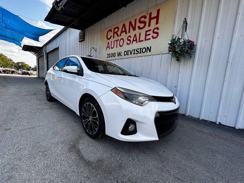 Used 2015 Toyota Corolla S FWD image 1