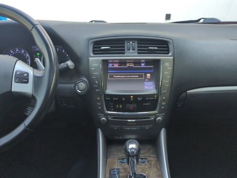 Used 2013 Lexus IS 350 AWD w/ Luxury Plus Pkg Value Edition image 22
