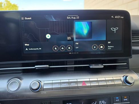 Used 2024 Hyundai Kona SEL FWD image 48