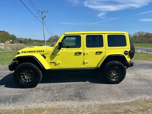 Used 2023 Jeep Wrangler Unlimited Rubicon 392 w/ Xtreme Recon 35" Tire Package AWD/4WD image 4