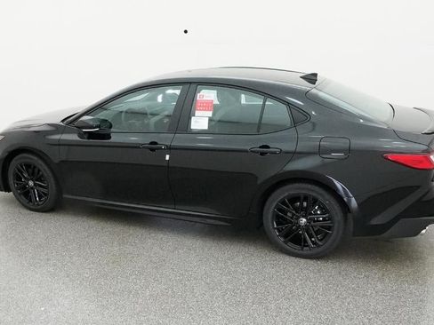 New 2026 Toyota Camry SE FWD image 4