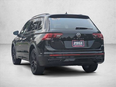 Used 2022 Volkswagen Tiguan SE R-Line FWD image 8