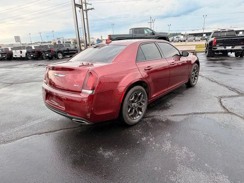 Used 2019 Chrysler 300 S AWD/4WD image 3