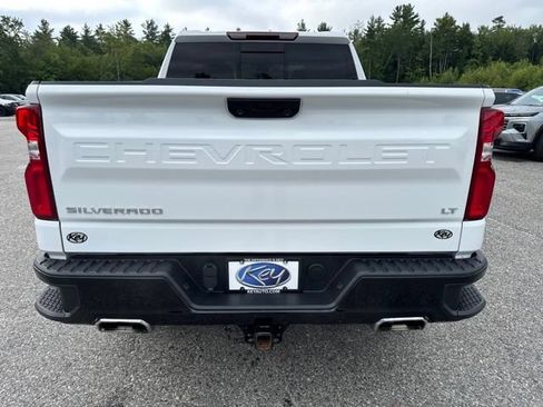 Used 2024 Chevrolet Silverado 1500 LT Trail Boss w/ Convenience Package II AWD/4WD image 5