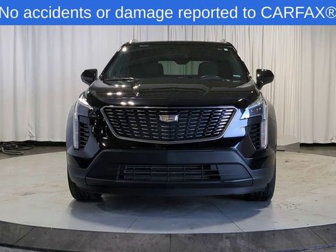 Used 2023 Cadillac XT4 Luxury w/ Cold Weather Package image 3