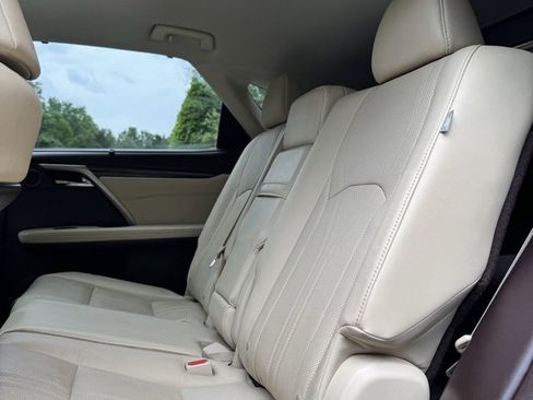 Used 2016 Lexus RX 450h AWD image 25