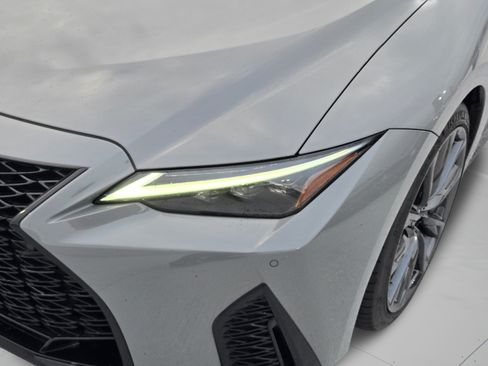 Used 2024 Lexus IS 350 F Sport RWD image 31