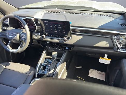 New 2026 GMC Canyon Elevation w/ Convenience Package image 21