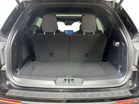 Used 2025 Ford Explorer ST AWD/4WD image 30