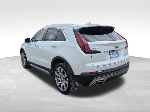 Used 2021 Cadillac XT4 Premium Luxury FWD image 7