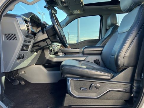 Used 2021 Ford F150 Lariat image 30