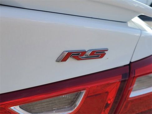 Used 2022 Chevrolet Malibu RS image 6