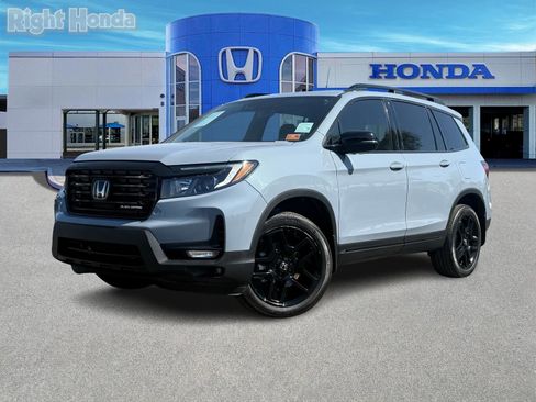 Certified 2024 Honda Passport Black Edition image 2