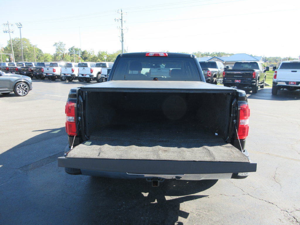 Used 2015 GMC Sierra 1500 SLT w/ SLT Crew Cab Value Package AWD/4WD image 8