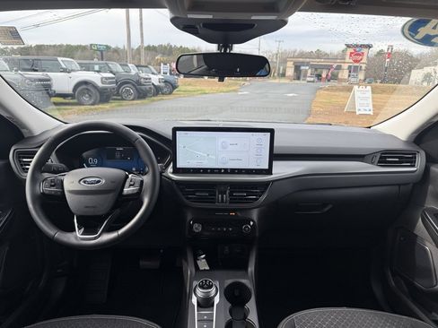Used 2024 Ford Escape Active w/ Tech Pack #2 image 39