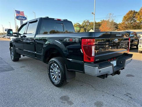 Used 2022 Ford F250 Lariat w/ Lariat Value Package image 5