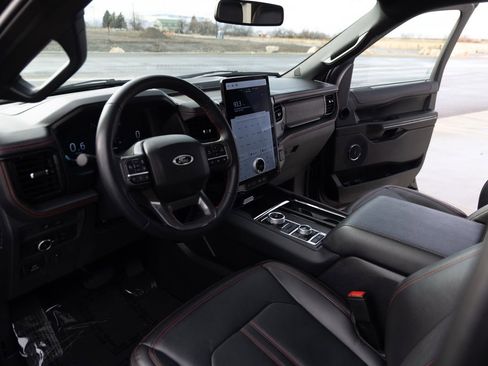 Used 2024 Ford Expedition Max Limited image 20