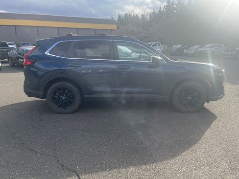 Used 2023 Honda CR-V Sport image 8