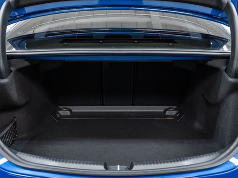 Used 2024 Mercedes-Benz C 43 AMG AMG C 43 4MATIC image 10